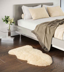 Champagne Sheepskin (2x3.5ft)