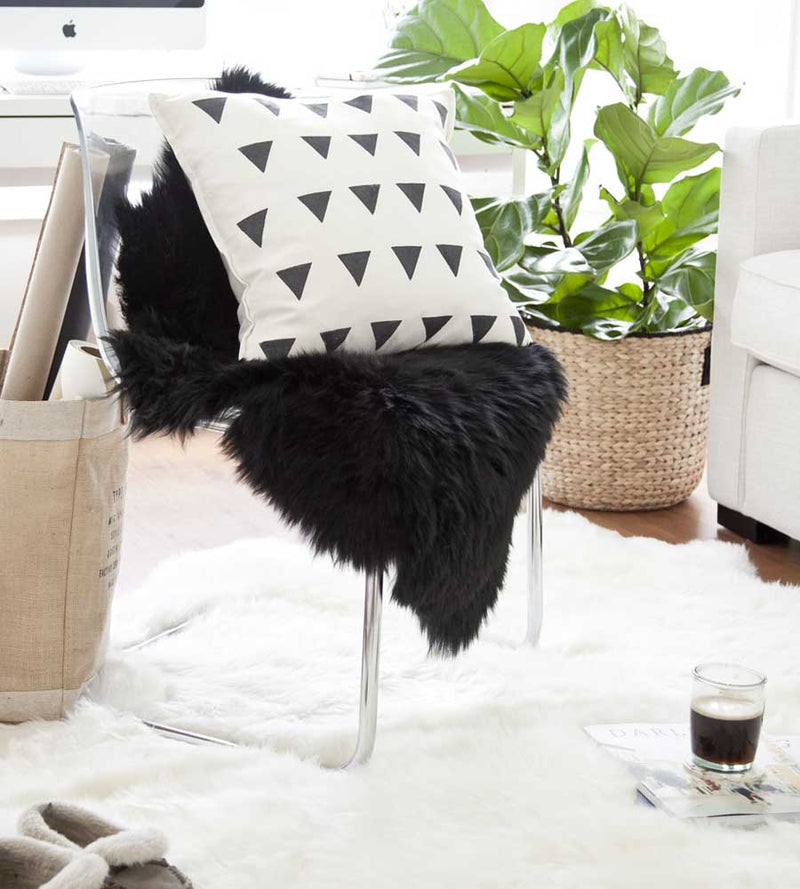 Black Sheepskin Rug (2x3.5ft)