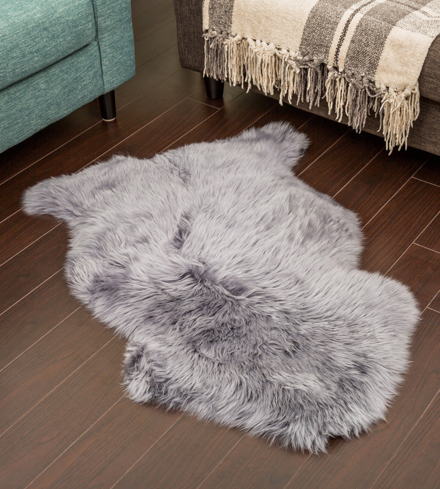 Single Sheepskin Rug Sheepskin Rugs | Single Pelt Shearling Rugs from SheepskinShop.com ...